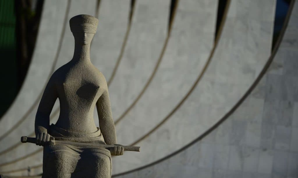 Por 10 votos a 1, STF decide que é legal inquérito que apura fake news e ameaças a ministros