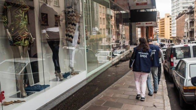 Quarentena ioiô pelo país será o ‘novo normal' até pandemia ser controlada