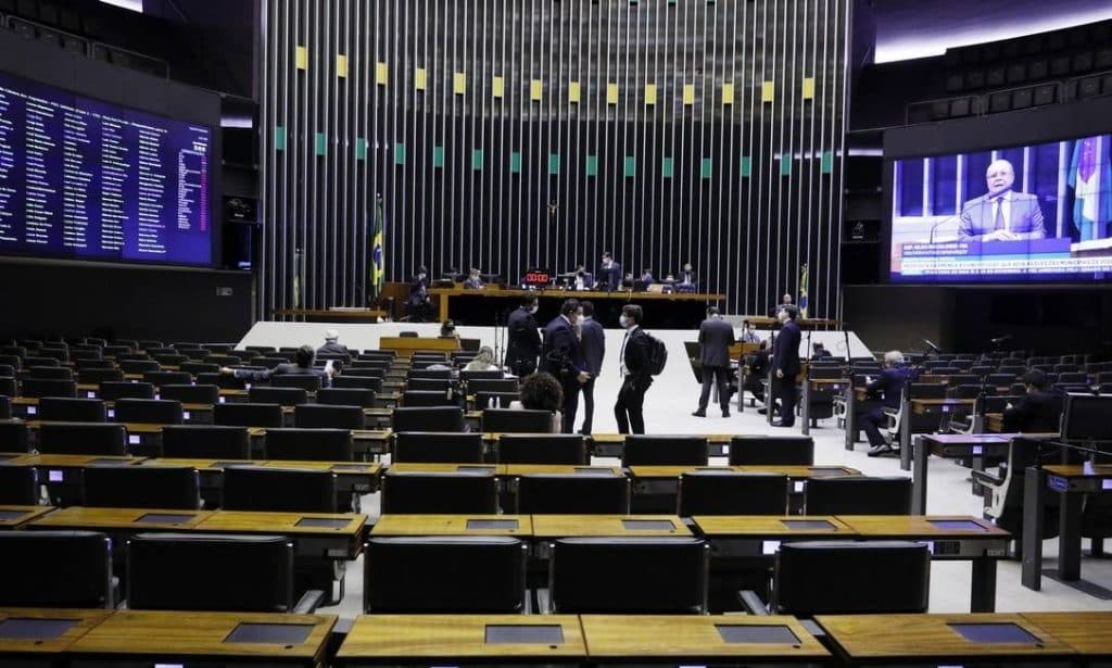 Câmara aprova MP que define regras para cancelamento ou adiamento de eventos e serviços dos setores de cultura e turismo