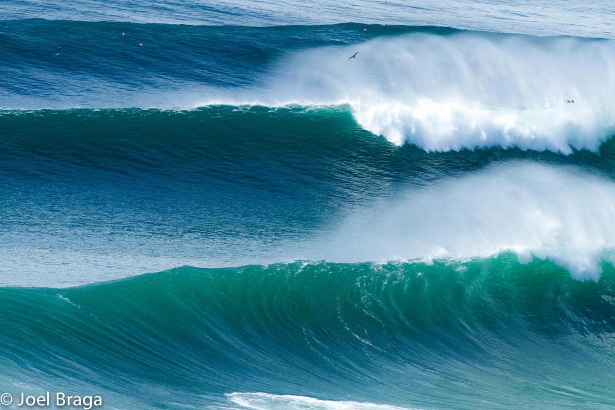 Marinha alerta para ventos fortes e ressaca no litoral do RN com ondas de até 3,5 metros até a manhã desta quarta
