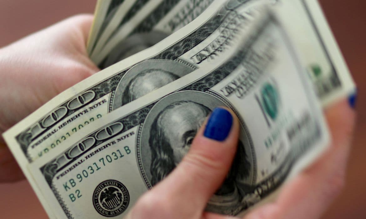 Contas externas têm saldo positivo de US$ 3,7 bilhões; maior para agosto na série histórica do Banco Central