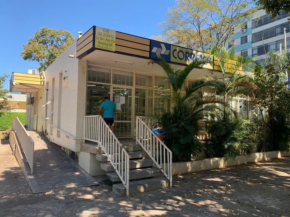 Após 35 dias, sindicatos decretam fim da greve dos Correios no país