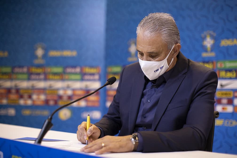 ELIMINATÓRIAS DA COPA: Tite convoca a seleção brasileira e volta a chamar Vini Jr, Gabriel Jesus, Arthur e Militão; veja lista