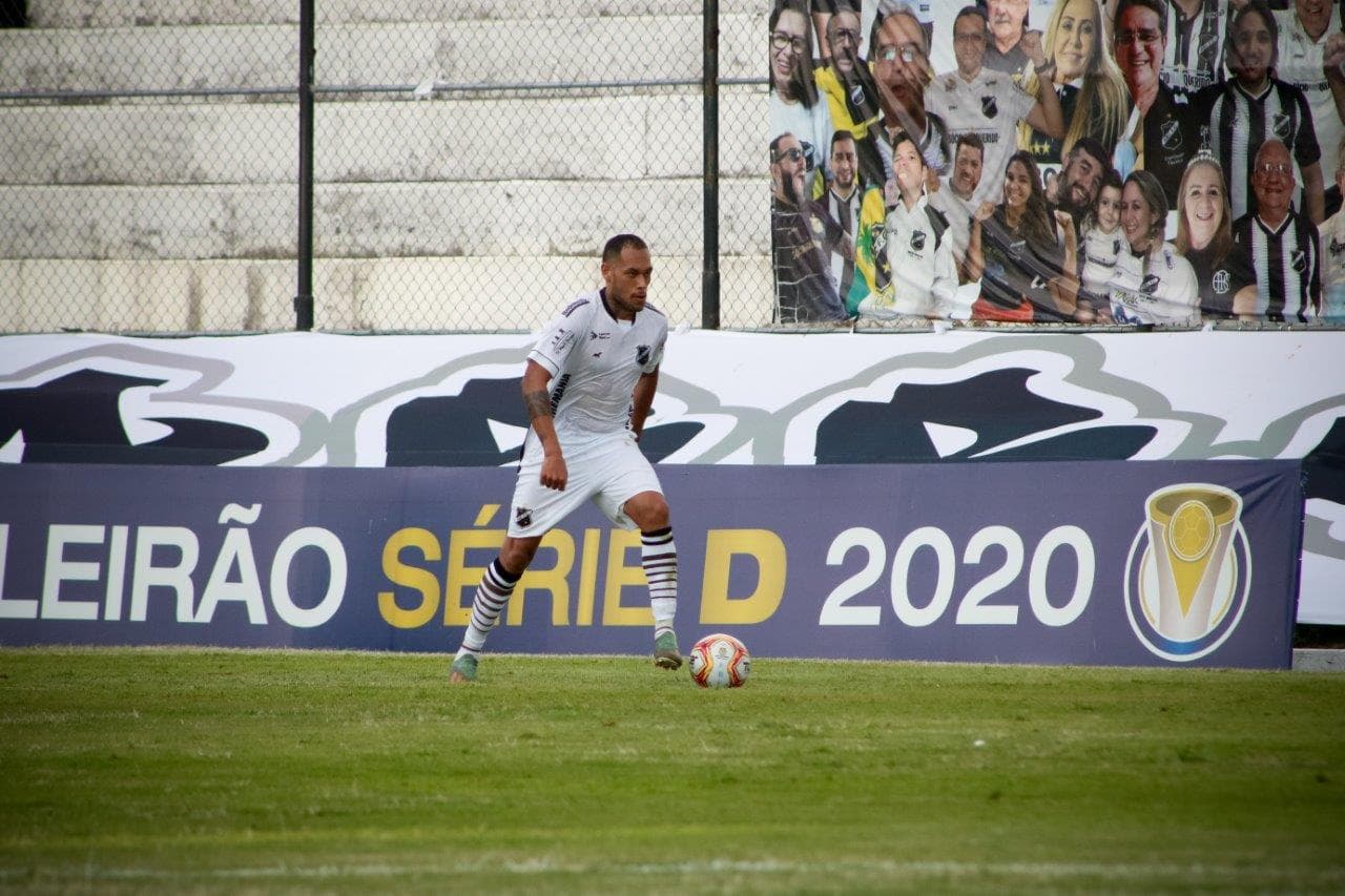 Lateral do ABC alerta para jogo difícil contra o Potiguar, neste domingo, pela Série D