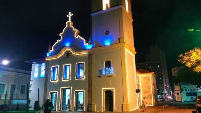 Prefeitura do Natal inicia instalação da decoração natalina nesta quarta
