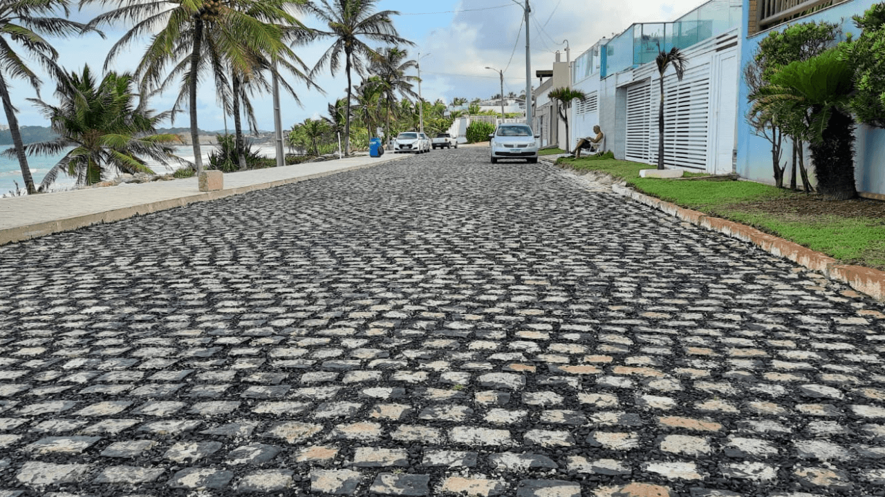 FOTOS: Obra de urbanização da praia de Cotovelo está em fase de conclusão