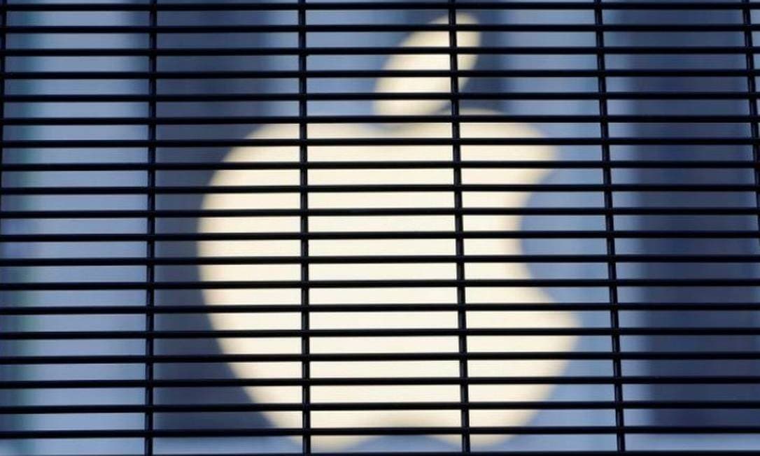 Apple é alvo de ação em que é acusada de armazenar dados no iPhone sem aval de usuários