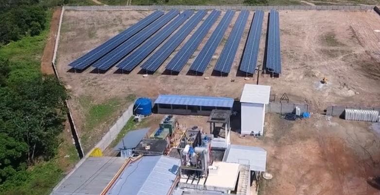 Fábricas e depósitos de gelo já descobriram as vantagens imbatíveis da energia solar