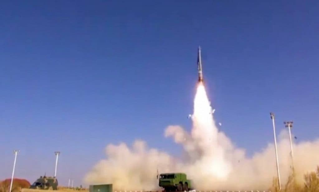 China aumenta capacidade nuclear diante de rivalidade crescente com os EUA, diz relatório