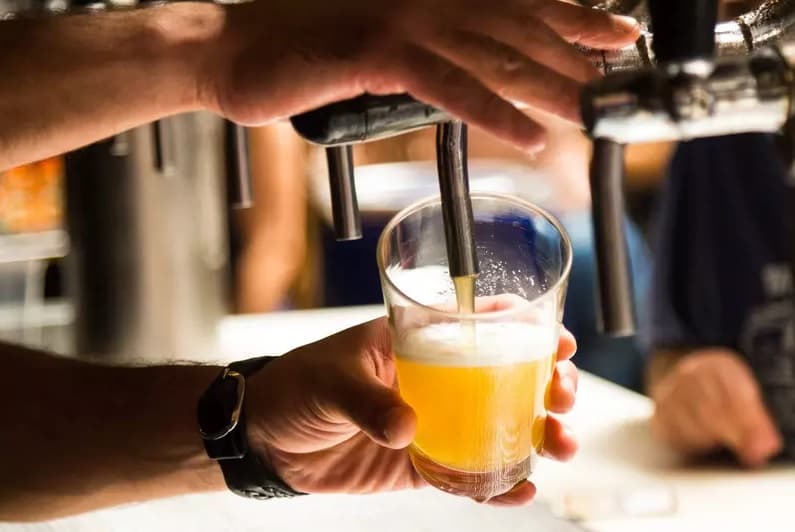 Bancos e cervejas no topo: confira as marcas mais valiosas do Brasil em 2020