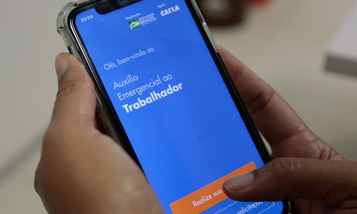 Prazo para contestar auxílio emergencial negado acaba nesta sexta-feira