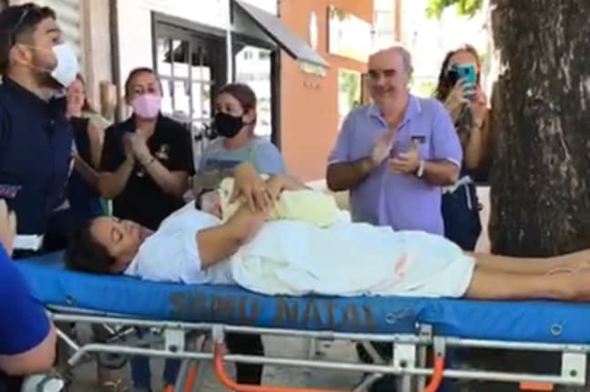 Mulher dá à luz em restaurante no bairro do Tirol, em Natal, sem saber que estava grávida