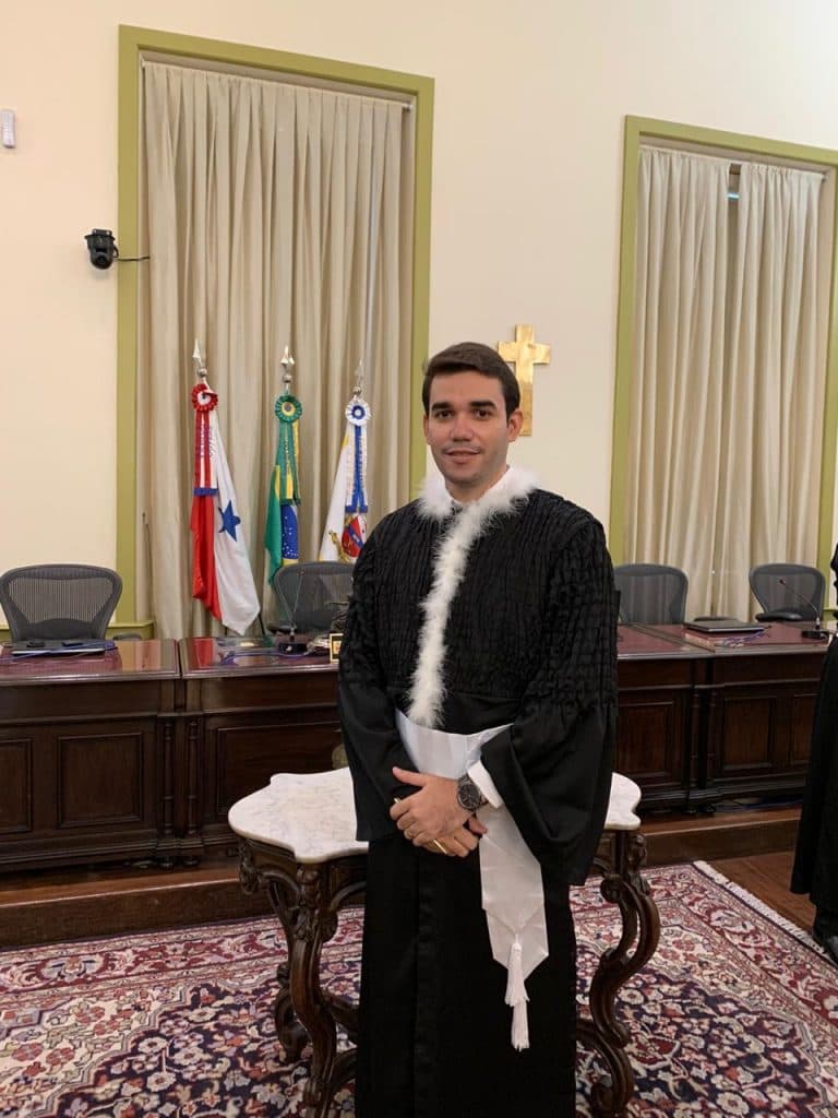 CONQUISTA: Filho de carroceiro e lavadeira do RN toma posse como juiz do TJPA