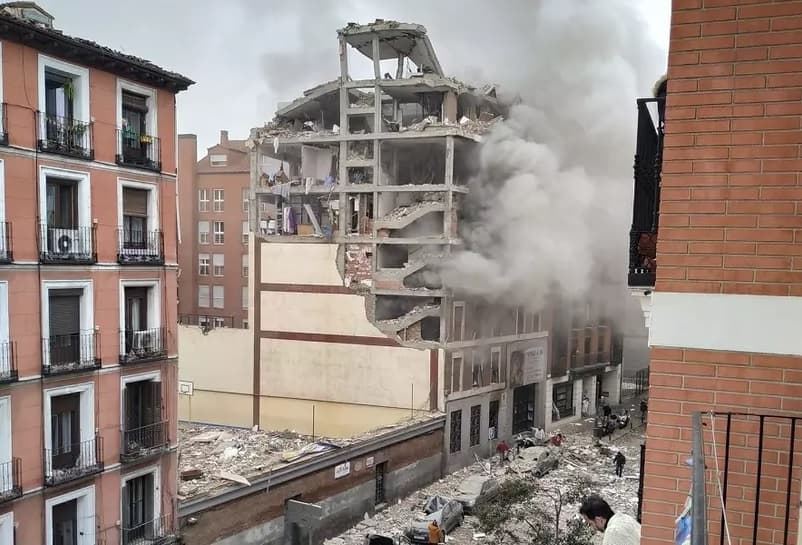 FOTOS: Explosão destrói prédio no centro de Madri e deixa dois mortos