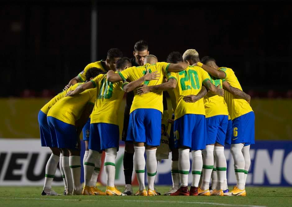 Band fecha acordo com TV Walter Abrahão e transmitirá jogos da Seleção Brasileira nas Eliminatórias da Copa do Mundo
