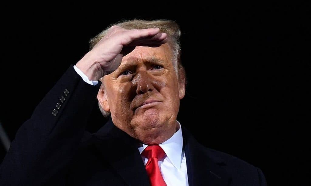 Iraque emite ordem de prisão contra Trump por morte de aliado do general iraniano Soleimani