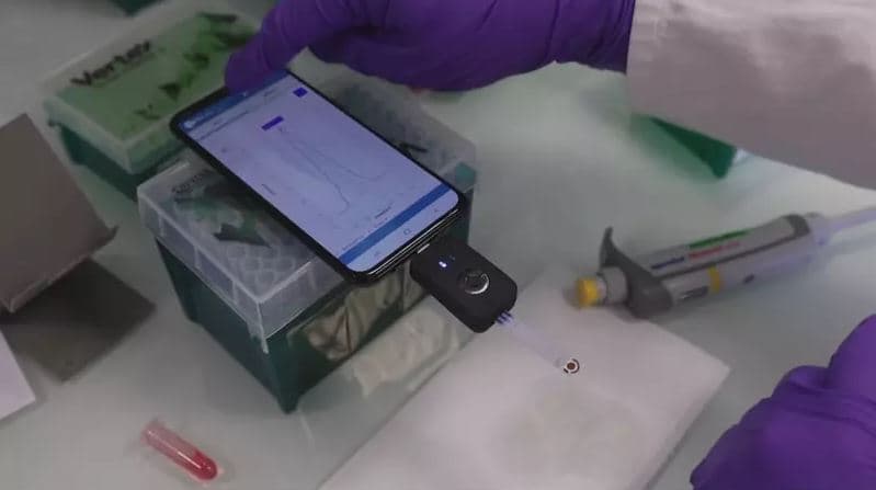 Pesquisadores desenvolvem teste rápido em smartphones para detectar Covid-19