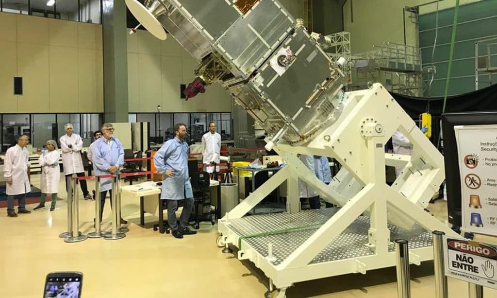 Primeiro satélite de observação da Terra produzido 100% no Brasil, Amazonia-1 entrará em órbita dia 28