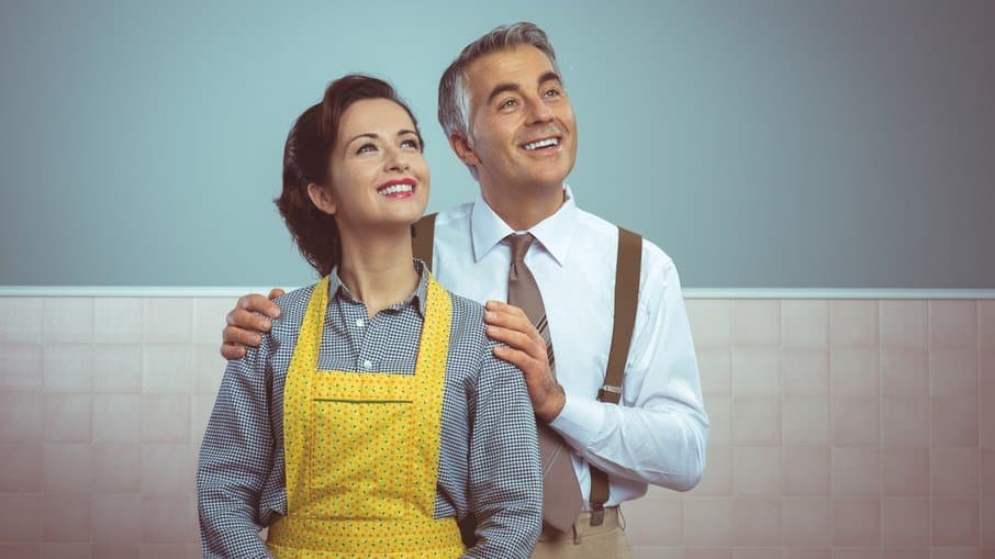 Site de namoro cristão exige submissão ao marido e proíbe "fornicação"