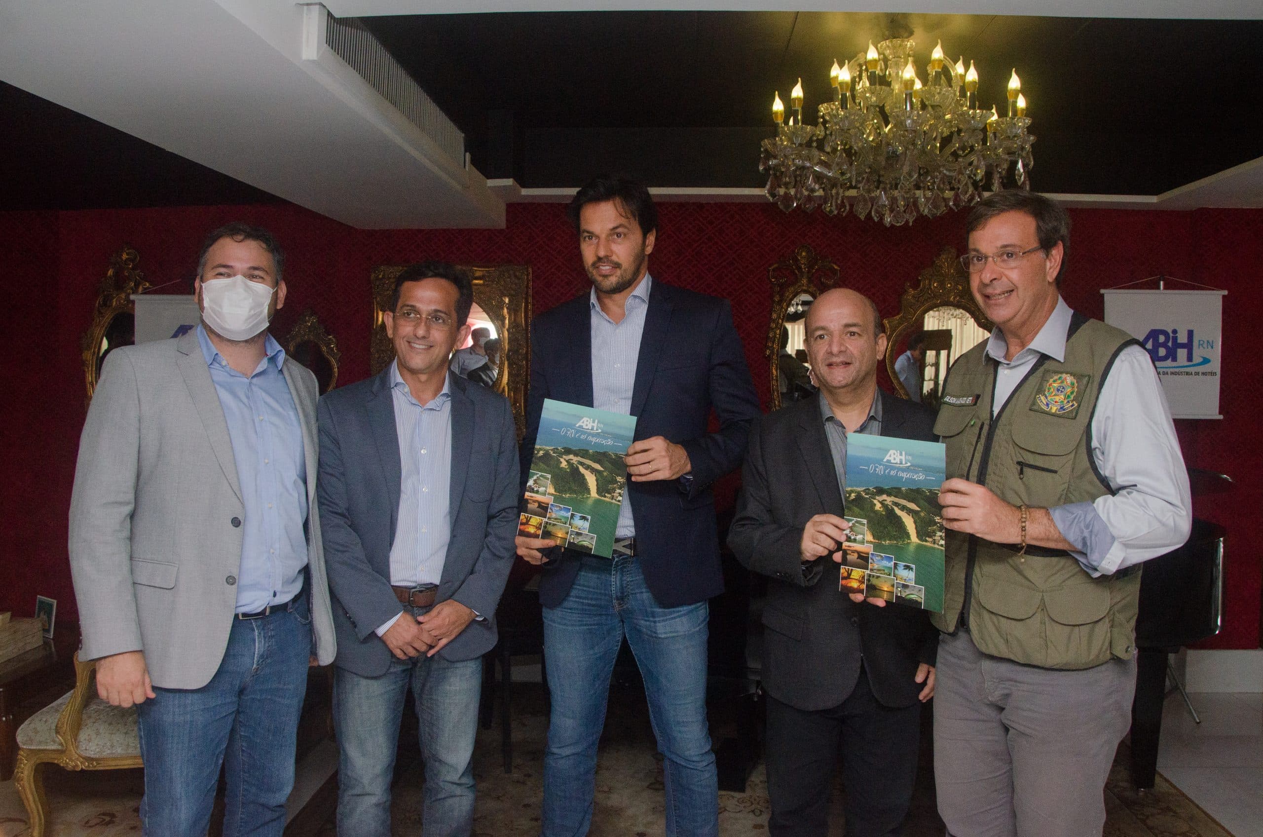 FOTOS: ABIH-RN recebe Ministros do Turismo e das Comunicações e apresenta pleitos da hotelaria para o turismo do Estado