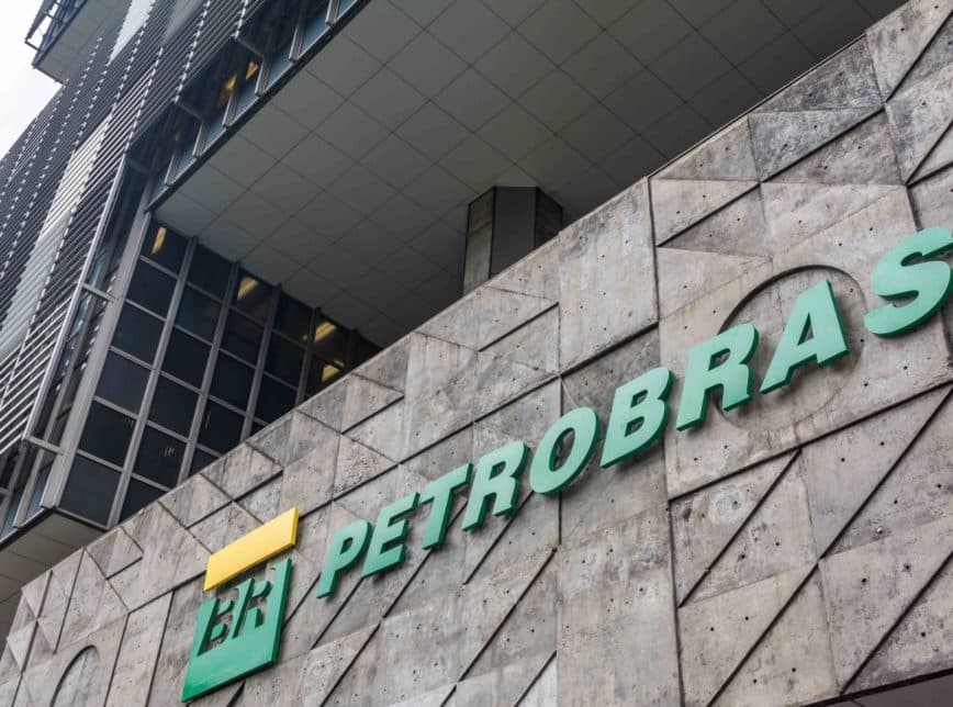 Sem concorrência, Petrobras exagera nos aumentos dos combustíveis