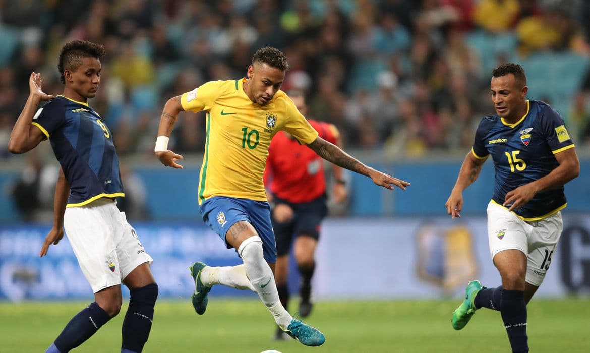 Seleção brasileira encara na noite desta sexta-feira o Equador em Porto Alegre pelas Eliminatórias; veja escalação