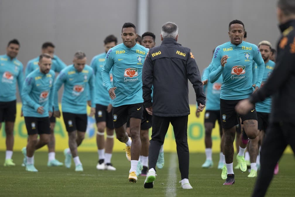 Jogadores da seleção brasileira confirmam que vão disputar a Copa América; competição começa domingo