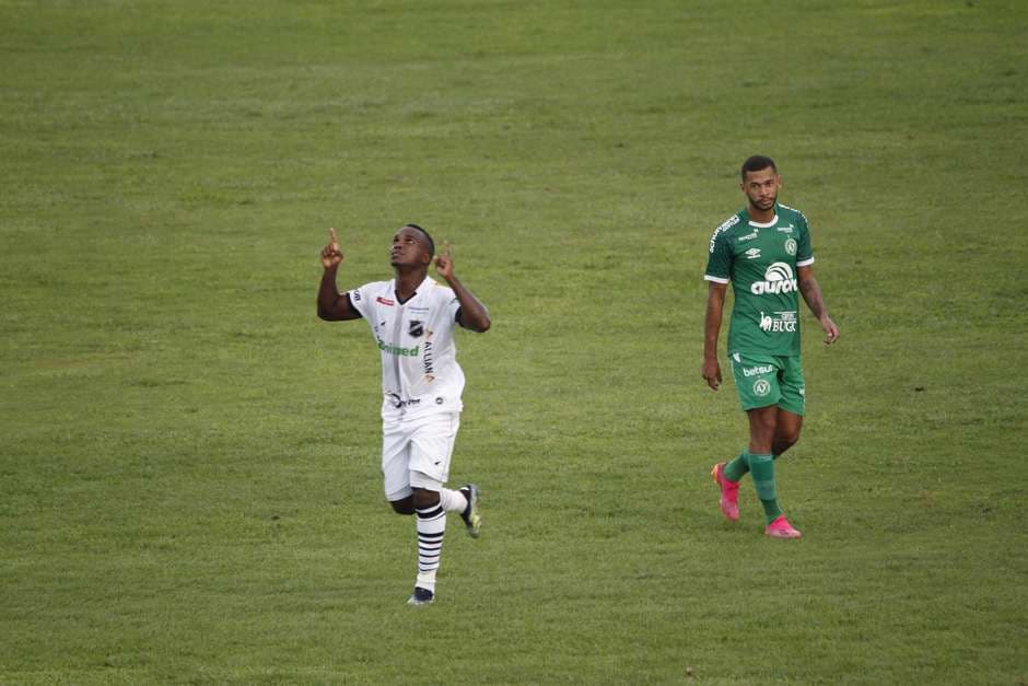 COPA DO BRASIL: ABC vence a Chapecoense por 3 a 0, passa de fase e vai receber R$ 2,7 milhões da CBF