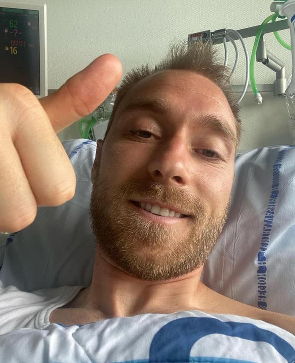 FOTO: ‘Ressuscitado', dinamarquês Christian Eriksen agradece carinho recebido após mal súbito