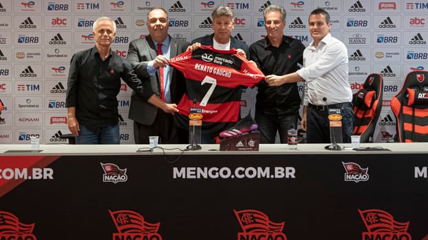 "Treinar o Flamengo é treinar a seleção brasileira", diz Renato Gaúcho em chegada ao clube"