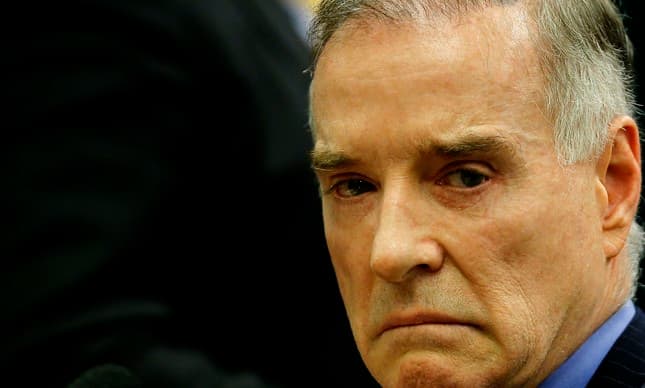 Eike Batista dá calote e advogados abandonam sua defesa