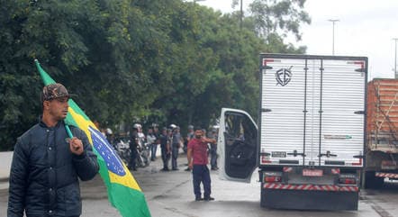 Caminhoneiros: governo diz que rodovias federais têm fluxo livre; greve convocada não seria unanimidade na categoria