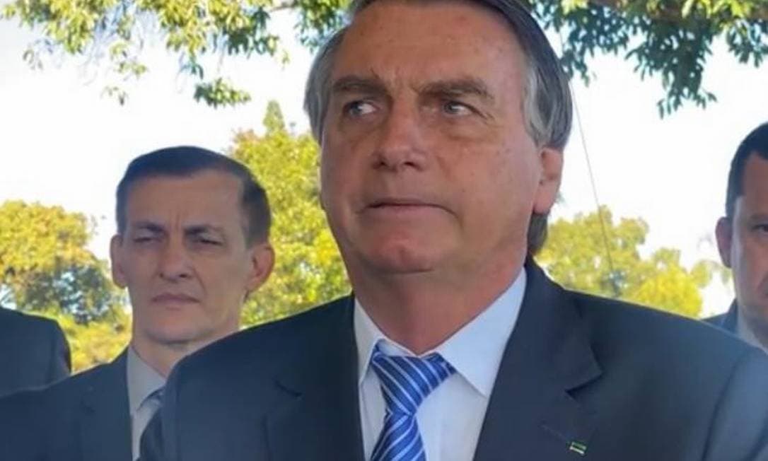 Bolsonaro sobre fraude em urnas: ‘Não tenho que apresentar provas'; presidente fala em contato com hackers "para fazer uma demonstração pública"