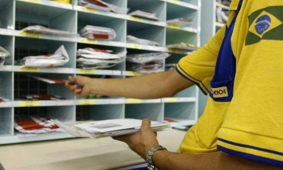 Cartas para Bolsonaro são barradas na Papudinha mesmo com aval do STF