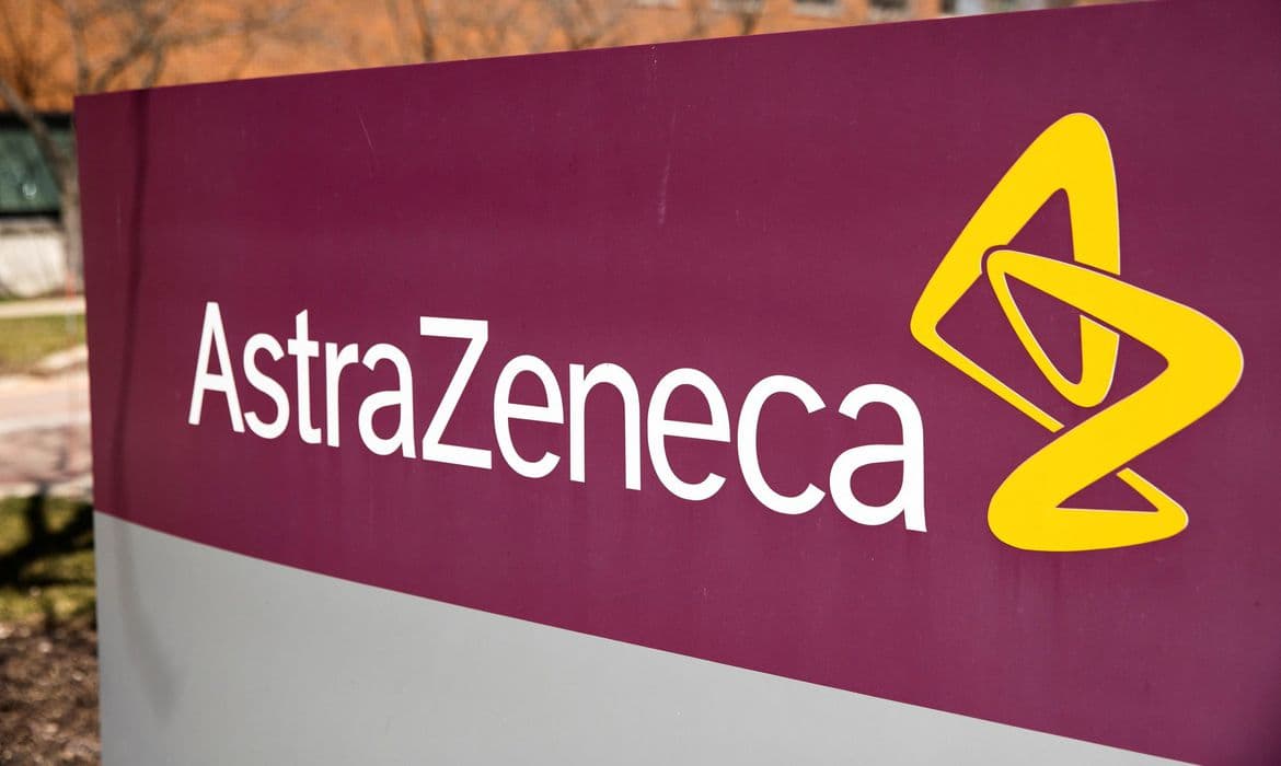 Fiocruz recebe IFA para a fabricação de 4,7 milhões de doses da vacina Oxford/AstraZeneca
