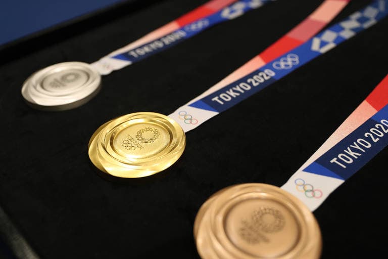 TÓQUIO 2020: Estados Unidos ultrapassam China e encerram Jogos Olímpicos no 1º lugar geral No último dia de jogos
