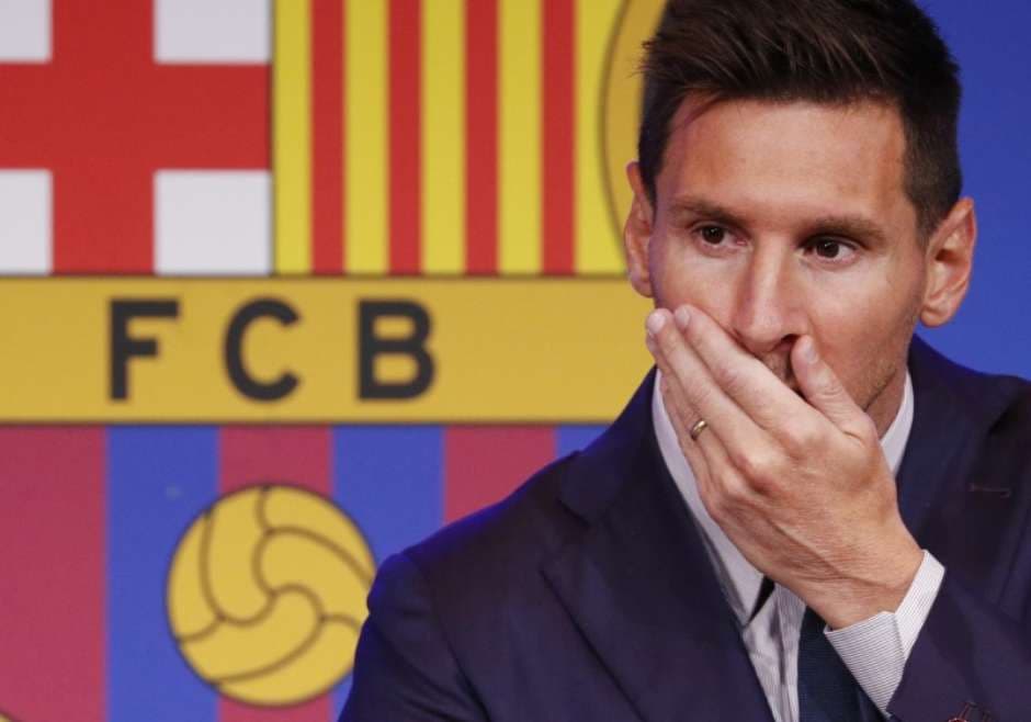 Torcedor do Barcelona vai à Justiça para impedir Messi no PSG