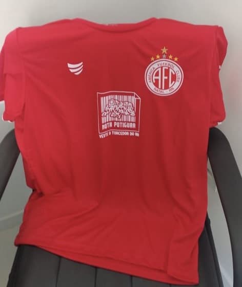 Torcedores do América na bronca com o clube por ‘camisa oficial' recebida na troca por vouchers do programa Nota Potiguar