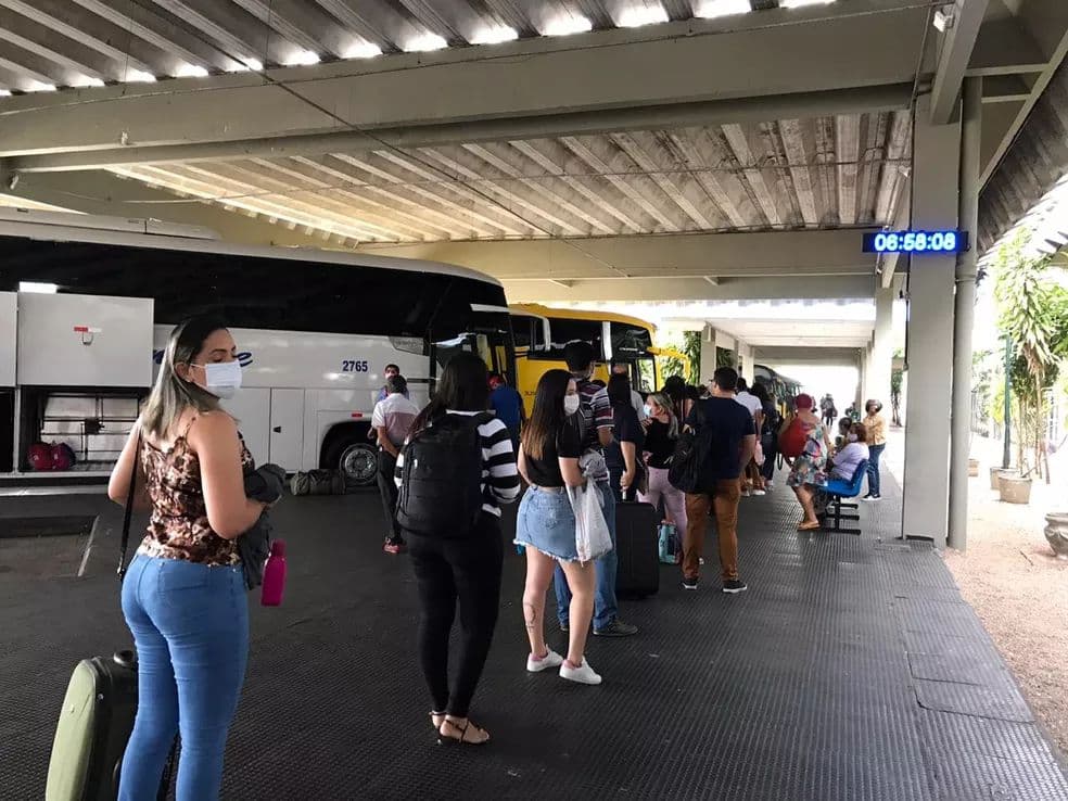CARNAVAL: Mais de 38 mil passageiros devem passar pela rodoviária de Natal; Praias lideram destinos
