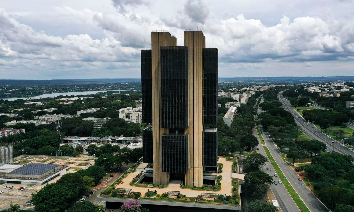Banco Central eleva juros básicos da economia para 6,25% ao ano