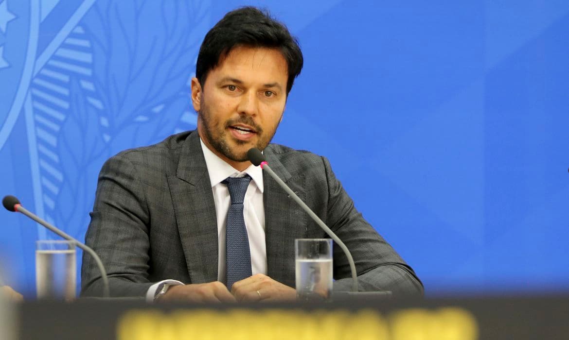 Mais inclusão social e digital: Para ministro Fábio Faria, 5G resultará em US$ 1,2 trilhão em investimentos