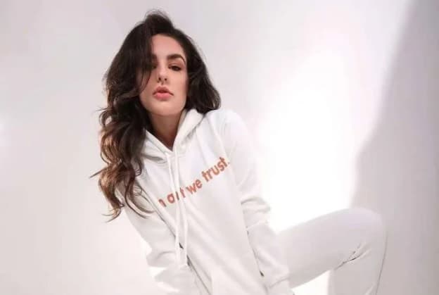 Museu holandês diz que tomará providências sobre plágio da influenciadora digital Kéfera