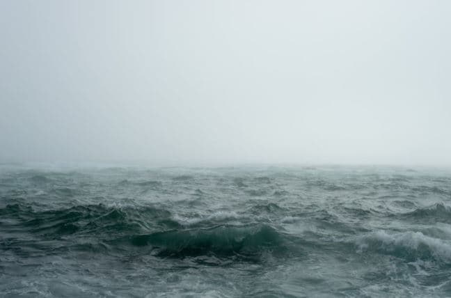 AVISO DE MAU TEMPO: Marinha faz alerta para ventos de até 61 km/h e ondas de 2,5m no litoral sul do RN