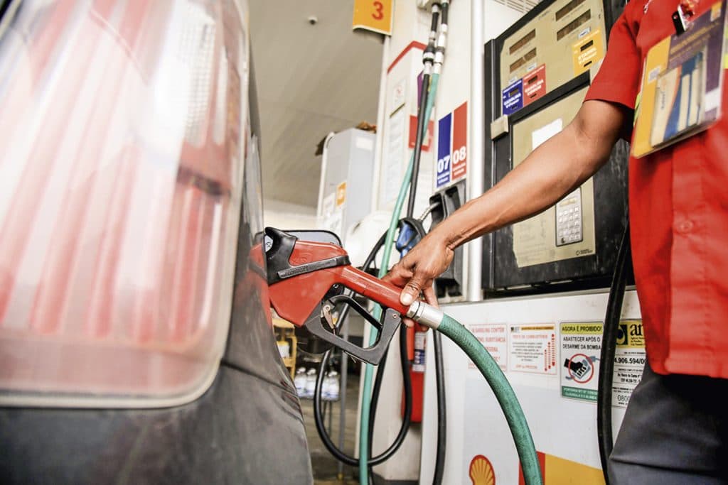 Preço sobe e RN tem segunda gasolina mais cara do Brasil; compare a estados vizinhos