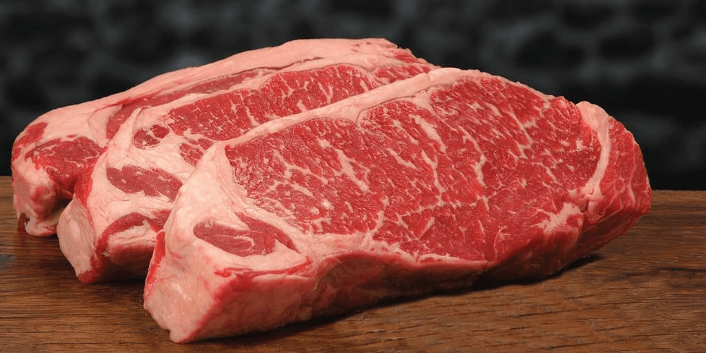 Mesmo corte de carne custa até 64% mais em mercados diferentes