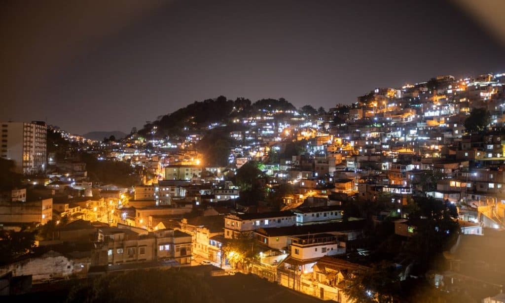TARIFA SOCIAL: Governo Federal reduz conta de luz dos mais pobres em novembro