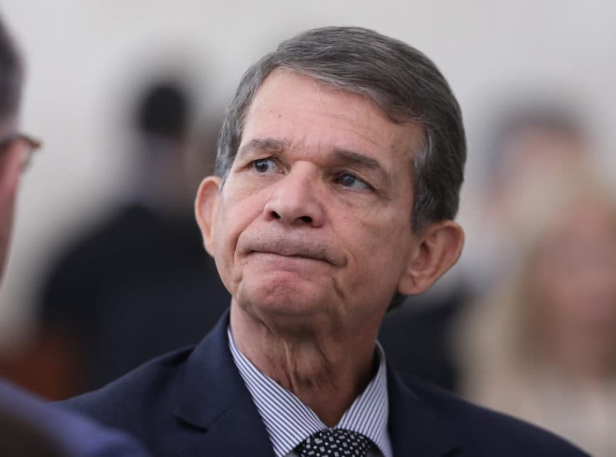 "Petrobras não tem nem a capacidade, nem a legitimidade para controlar os preços de combustíveis praticados no Brasil", diz Silva e Luna