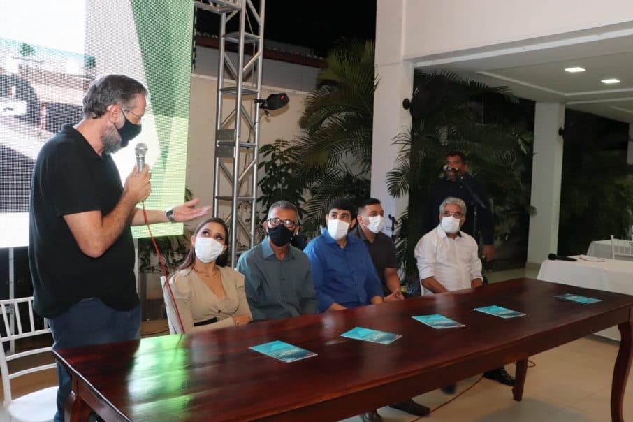 Prefeitura do Assú participa de lançamento da Fenavale 2021