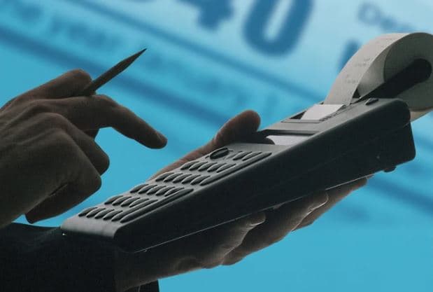 Em 2020, ao menos R$ 460 bilhões em impostos foram perdidos para sonegação no Brasil