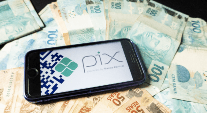 Consumidor poderá sacar com o Pix no comércio a partir desta segunda (29)
